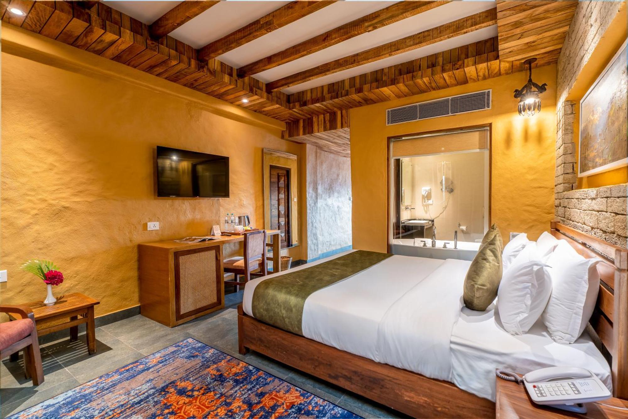 Bar Peepal Resort Pokhara Exterior foto Deluxe Room